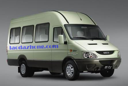 商務(wù)貨車藍牌7座依維柯全順車